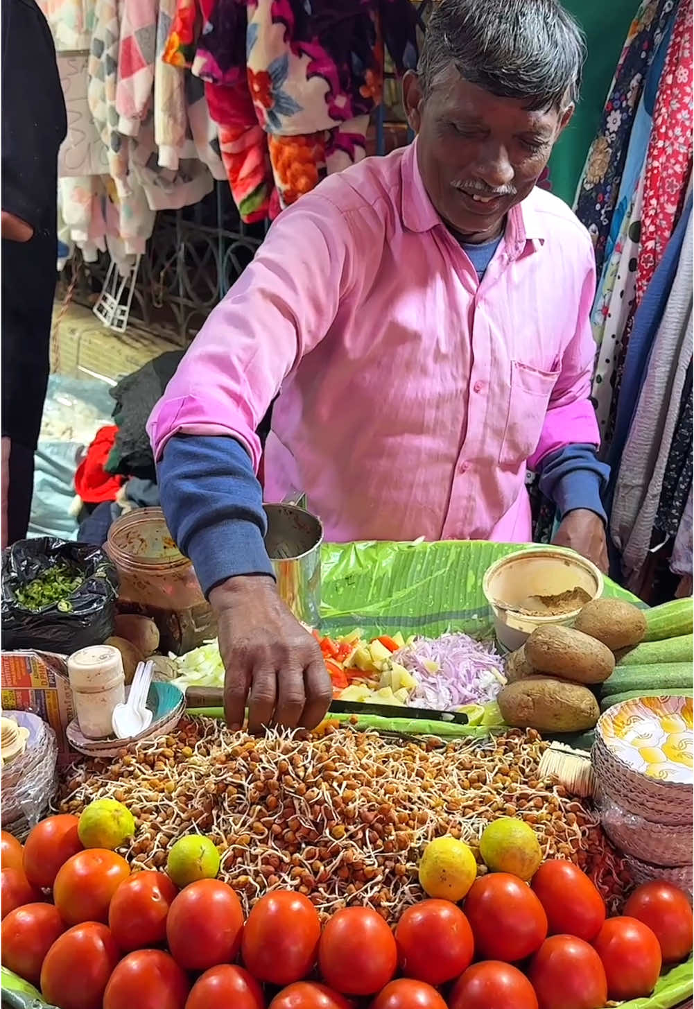 Potato Salad for Only $0.3 in India - Indian Street Food 📍 Kolkata in India #potatosalad #indianfood 