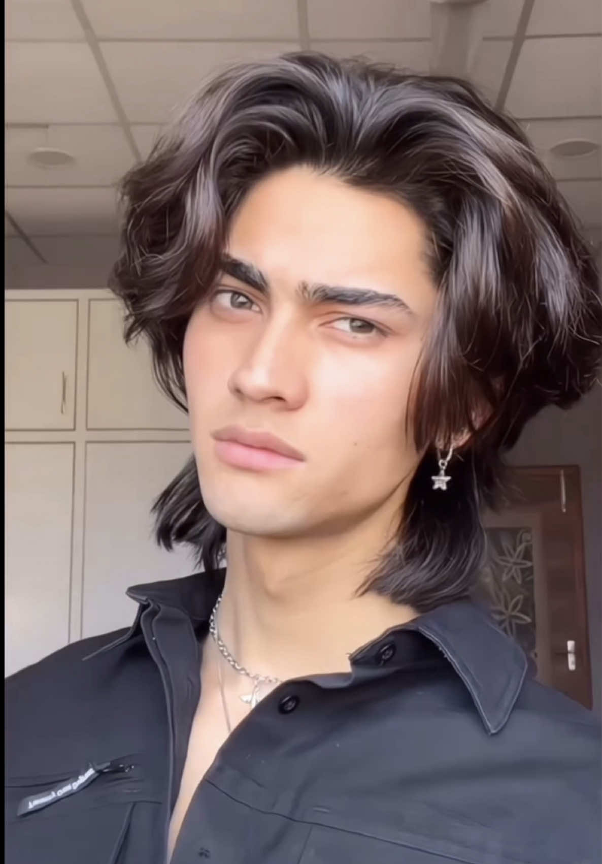 #hair #haircuttransformation #tiktok #viral #edit #boy #men #man #Inverted #fyp #foryou #transition #hairimages #hairstyle 