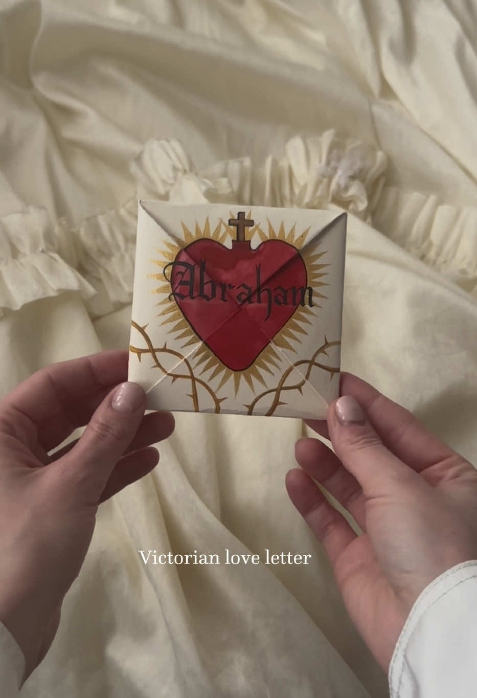 Victorian love letters are available to order. Shipping worldwide 💌 #victorianloveletters #loveletter #victorianpuzzlepurse #14february #victorianpuzzleletter #victorianvibes #handmadegifts 