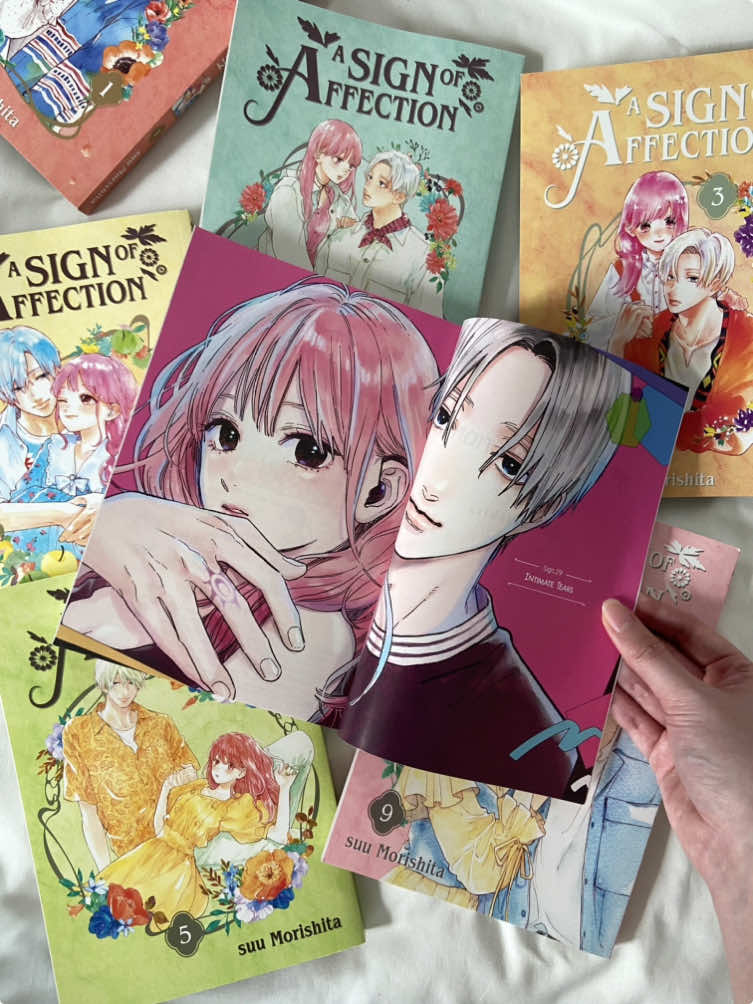 A Sign of Affection collection from @Kodansha US 💗 Love the color pages in each volume!  #yubisakitorenren #asignofaffection #shoujo #manga #unboxing #romancemanga #mangarecommendation #mangacollection #anime #fyp #itsuomixyuki #ゆびさきと恋々 