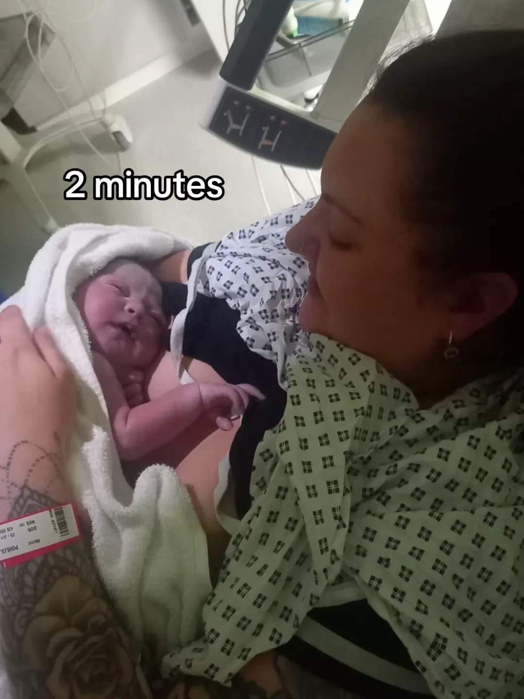 #son #newborntonow #newbornvsnow #2minutes #2hours #2days #2weeks #2months #2years #rainbowbaby #rainbowbaby2022 