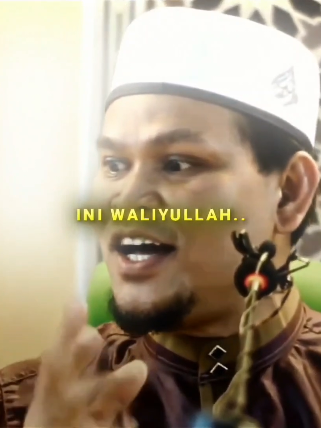 kita memerlukan orang , btw tk sombong , follow :v #ustazabdullahkhairi #muslimify #fyp 