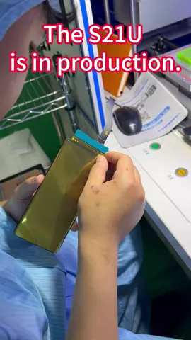 The S21U,S22U,S23U is in production.#OLED #AMOLED #factory #LCD #mobilephonedisplay #samsung #display #BothHonor #A02S#A03core#A04s#Tecno #LCDdisplay 