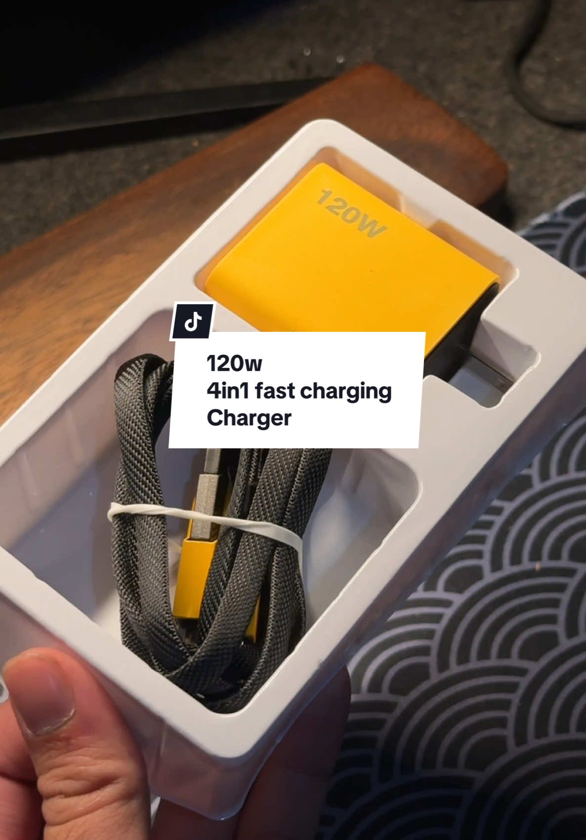 120W charger + 4 in 1 charging cable, fast Type-C 65w charging cable, multifunctiona #4in1chargingcable #chargingcable #fastcharging 