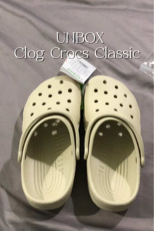 Ăn Tết hơi sâu nên unbox Crocs #samtetbaovui #xh #viral #toilachuga @Crocs Việt Nam 