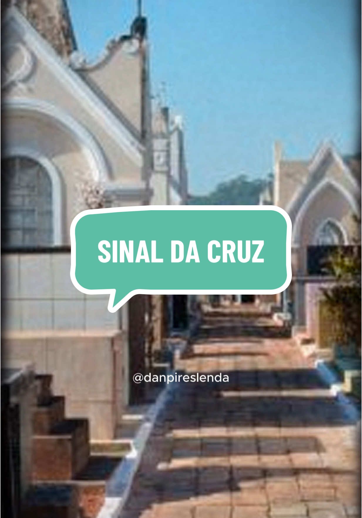 Você costuma fazer o sinal da cruz? ✝️ #hospital #igreja #cemiterio #fé #vovó 