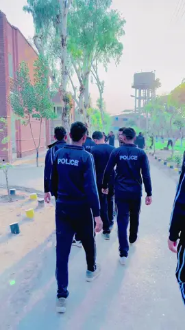 #punjabpolicezindabad🇵🇰 #punjabpoliceofficialpakistan🚨😜 #sangtiiiii❤️❤️❤️___love___u___all🥰🥰🥰🥰 #twajo_kr_madee_jind😜 #commando786💪🏻💪🏻🥷🏿 #dangerous🥷🏿🥷🏿🥷🏿 
