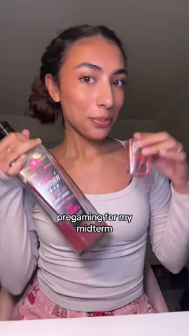 ok wait the first research says they did equally well but we talked about research in one of my classes that says it can be beneficial for those who experience test taking anxiety  #girls #females #grwm #getreadywithme #college #midterms #funny #relatable #pregame 