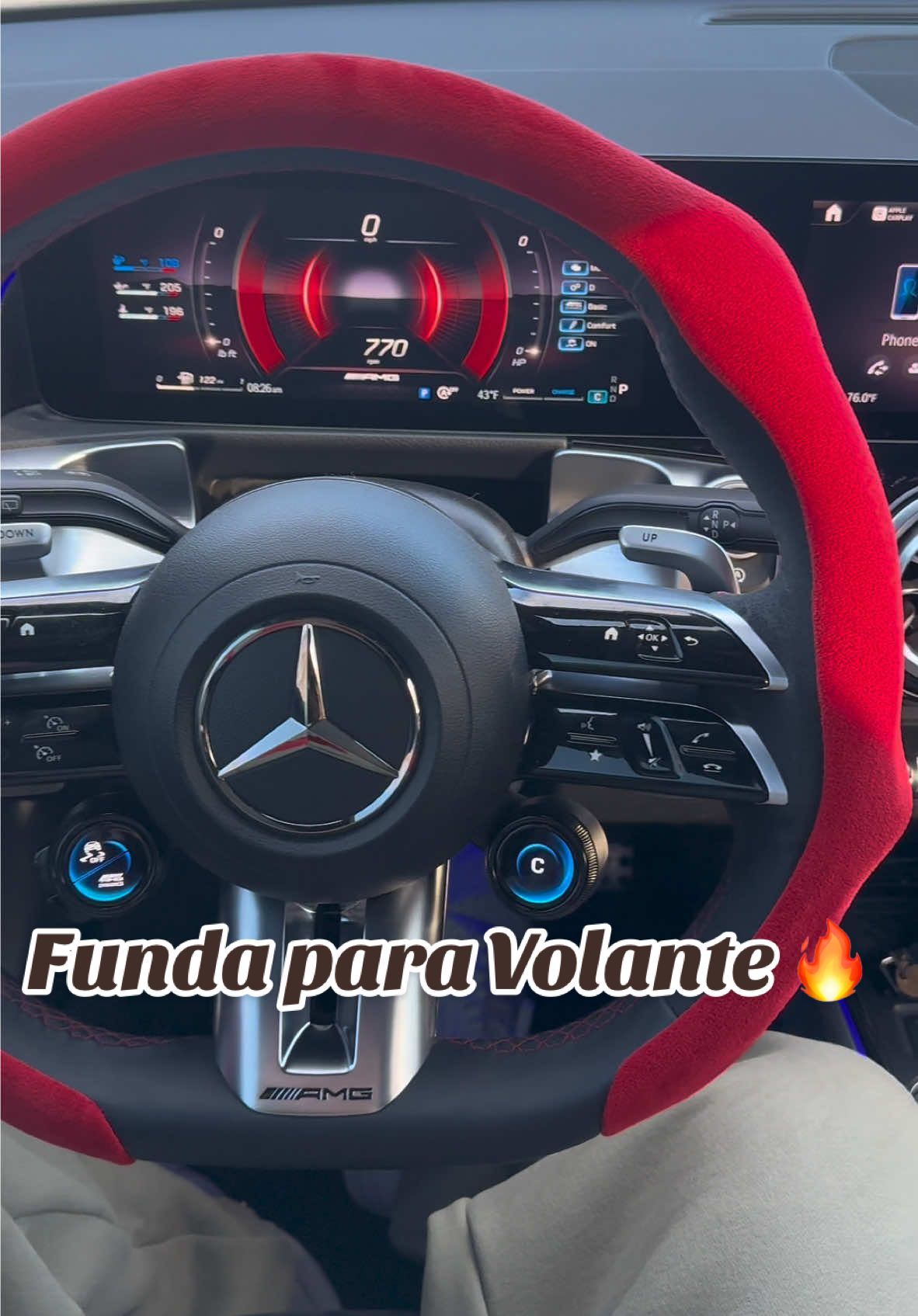 Funda de Gamusa para Volante!  Tienen varios colores para escoger y diferentes materiales.  La calidad es otro nivel! 💪 #steeringwheel #steeringwheelcover #volante #funda #cover #cars #carstuff #carcommunity #hacks #carhacks #viralvideo #tiktokmademebuyit #fyp #paratii #carros #essential 