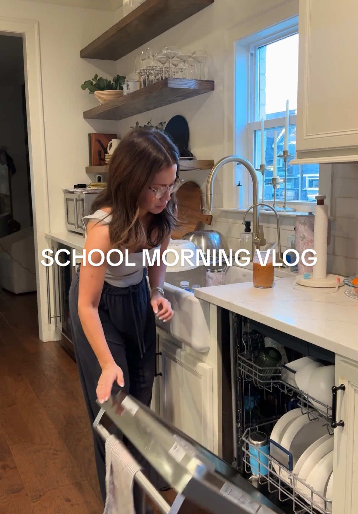 this is our typical routine every weekday morning🫶🏼capri is ready first, then james & gracie and then jackson✨i love these mornings sk much🥹#momoffour #morningroutine #morningritual #busymom #motherhood #motherhoodunplugged #realmomsoftiktok 