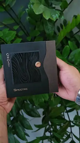 Um perfume ou uma joia,esse com certeza é um dos melhores perfumes masculino do momento, Spectre Ghost de Fragrance World é um perfume Amadeirado Aromático Masculino.Venha conhecer nossas fragrâncias e descobrir seu perfume perfeito ✨️  #perfumesimportados #perfumesarabes #perfumetiktok #perfumemasculino 