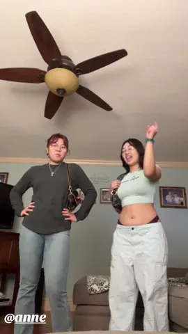 fit check with my BEST FRIENDDDD. i’m singlehandedly bringing back whale tails #fyp #fitcheck 
