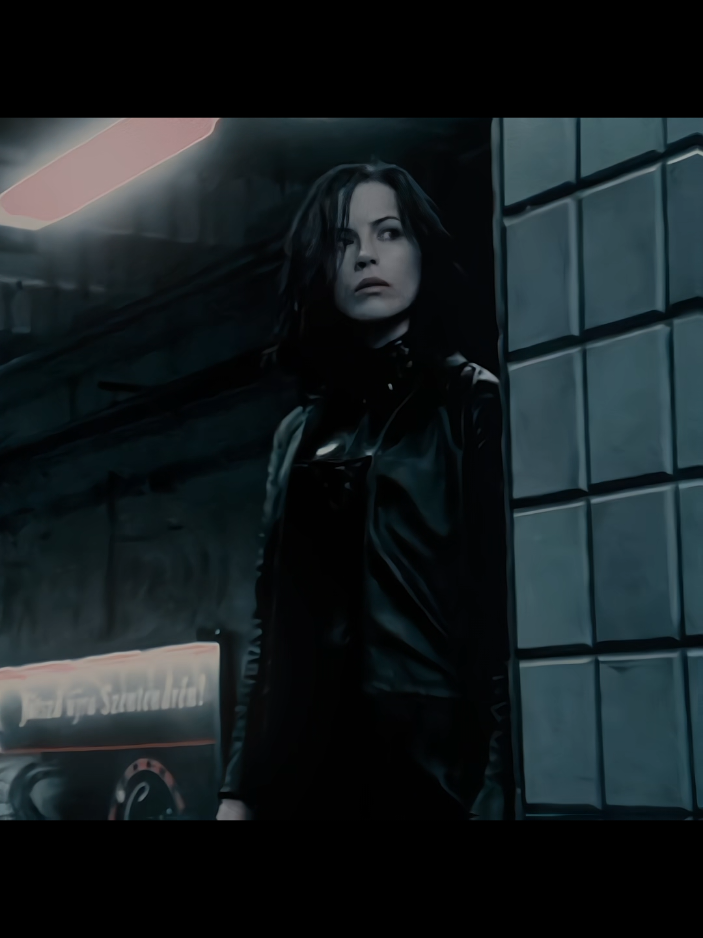 I love this intro, it was so perfect 🖤🫠✨️ #selene #seleneunderworldedit #seleneunderworld #underworld #underworlddark 