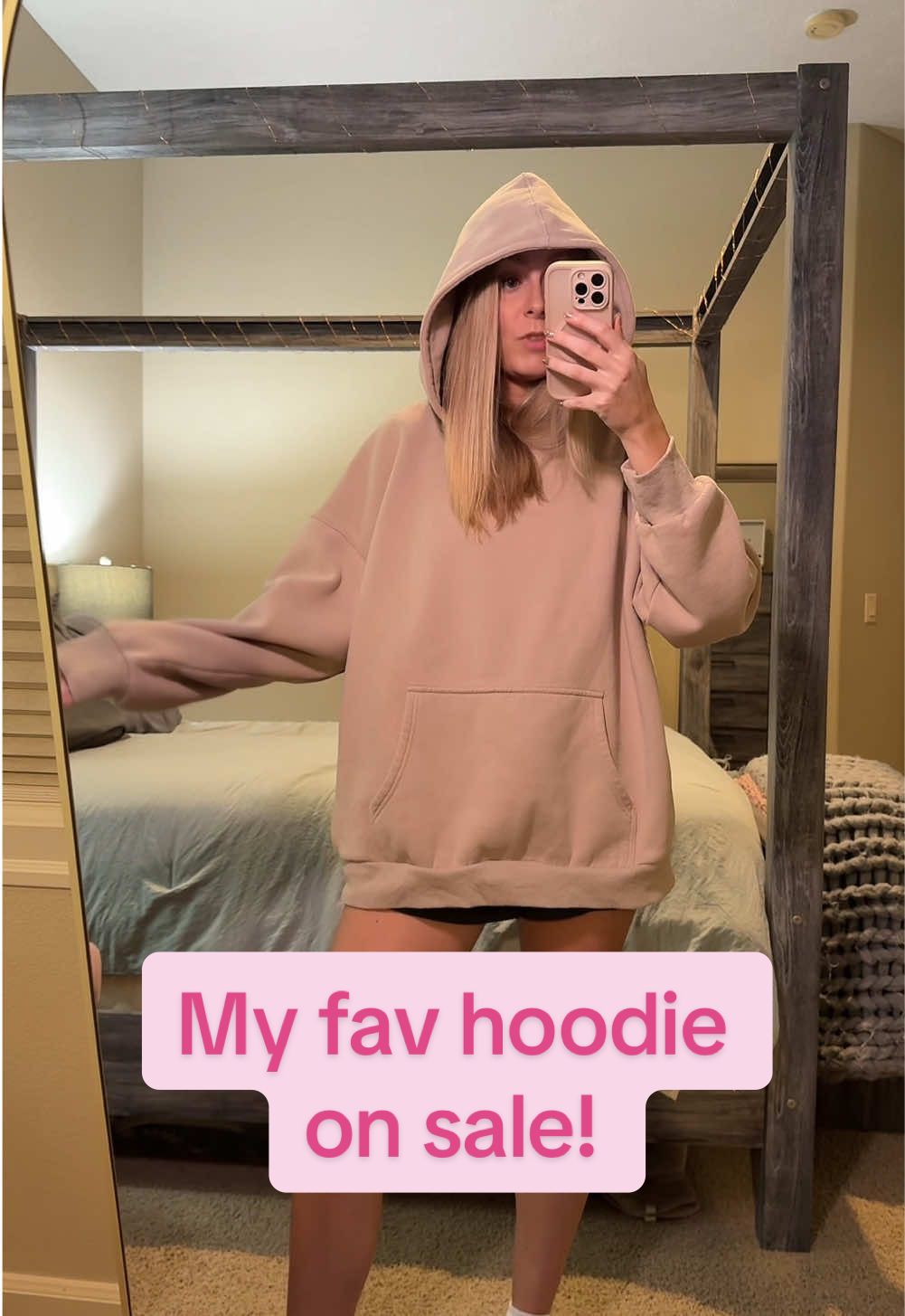 I’m not lying when I say this is my comfiest hoodie, it’s just so good! I’m in an XL, so I did size up so it’s extra oversized!  #comfyclothes #hoodie #sweatshirt #comfyoutfits #comfy 