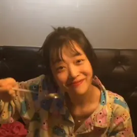 ay mi pequeña niña ahora estás en un mejor lugar.🤍#susu #sulli #choisulli #mipequeña #choijinri #Love 