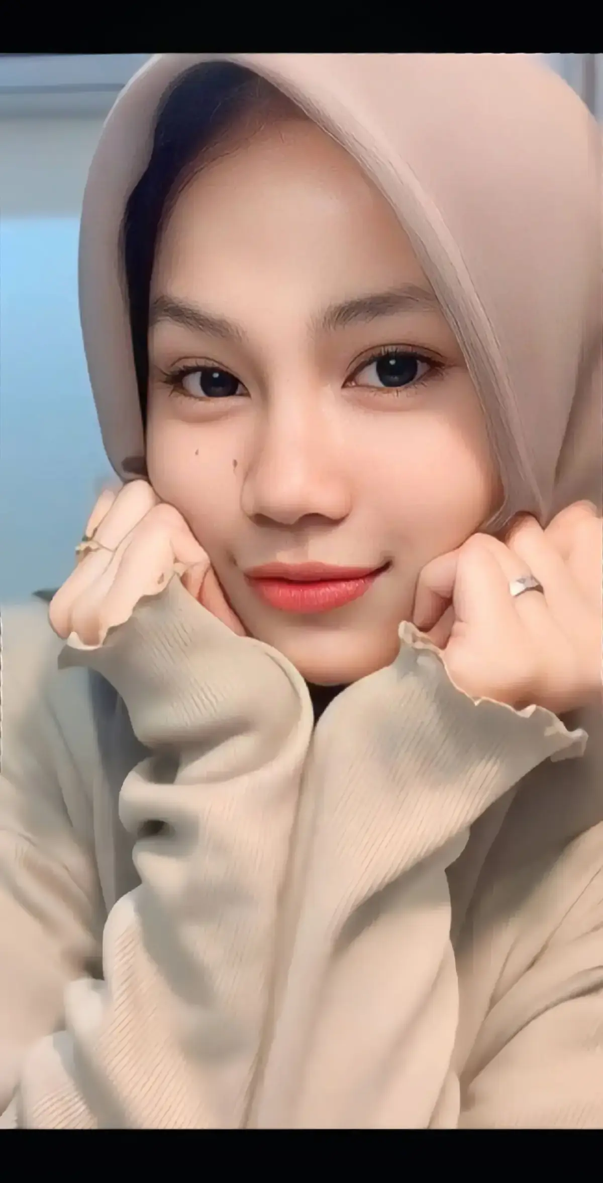 heni dengan pap manisnya 🥰 #fyp#4llaboutmee_#xybca#masukberanda 