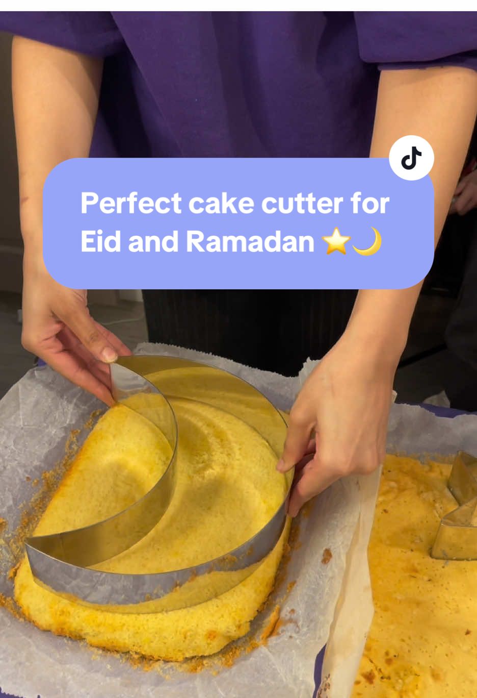 Perfect cake cutter for Eid and Ramadan 🌙⭐️ #cakecutter #ramadancake #EidParty #RamadanDecor 
