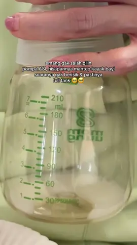 Hisapannya emang termantep sih pompa asi ini, checkout buruan bunnn! #pompaasi #busui #pumpingmom #momeping #pompaasielektrik #breastpump #pompaasiportable #pumpingmama 