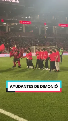 Los ayudantes de Dimonió 👹🫡