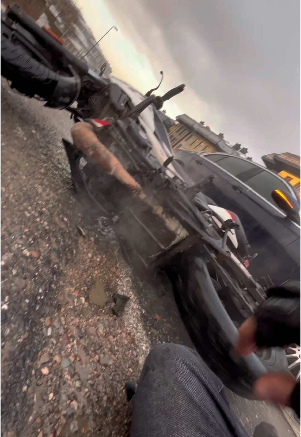 Bağcıkları bağlasaydık iyidi #bajaj #pulsar #ns200 #kesfet #motorkazasi 