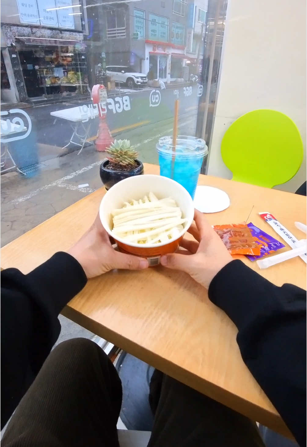 #cooking #conveniencestore #pov #asmr #southkorea #mukbang #drinks 