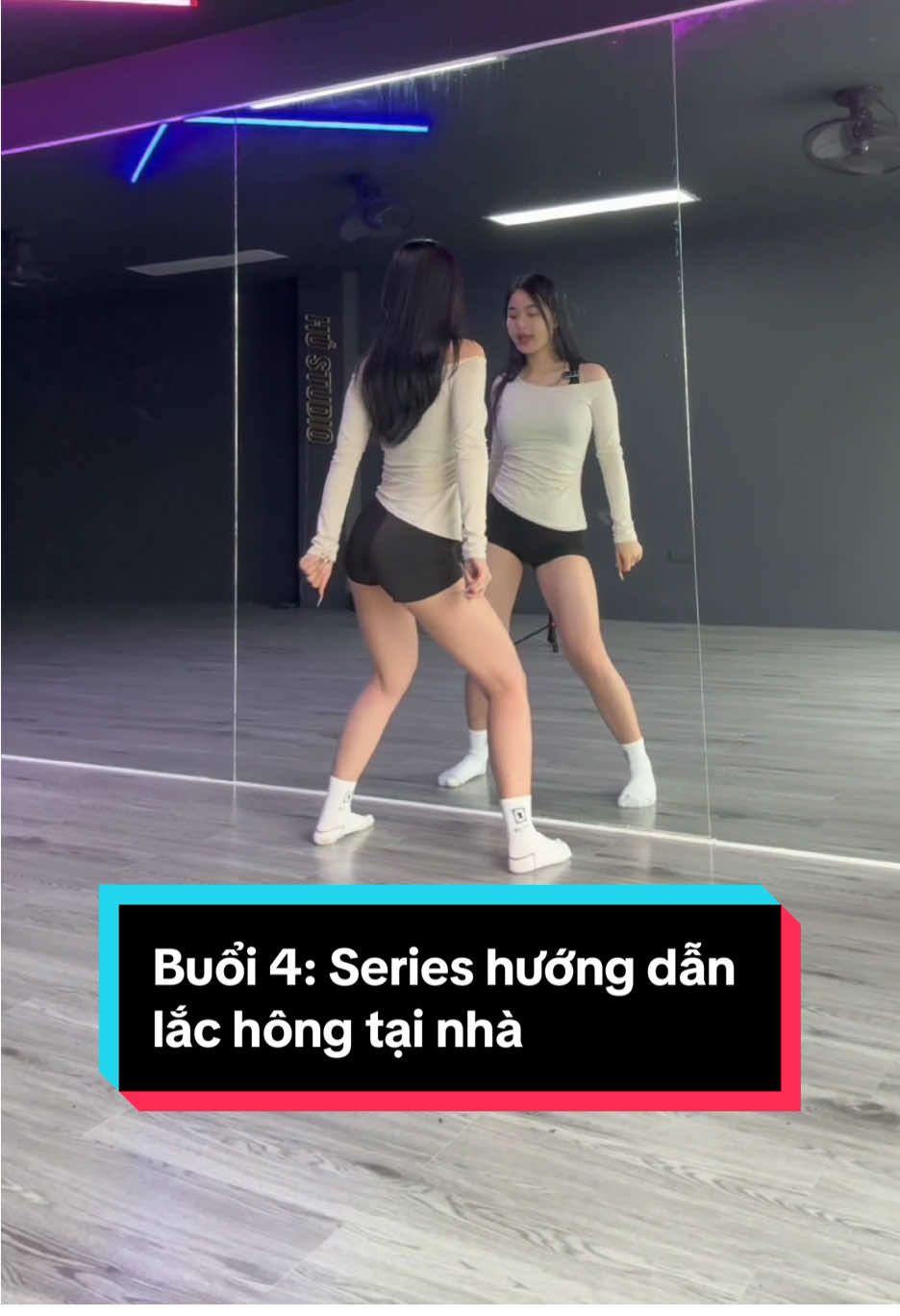 Trả lời @Ngân ziin ✨ Buổi 4: Series Hướng dẫn lắc hông số 8 tại nhà. Học nhảy cơ bản tại hà nội.Các chị iu nhớ làm bài tập xong tag em vô để check bài nhaaaa. Muốn lắc hông đẹp thì chăm tập nhoá #danhhong #huongdanlachong #huongdandanhhong #huongdannhay #daynhay #lacmong #tutorialdancetiktok #daynhaycoban #longervideos #daynhaytrend #vtvcab #nguyenlehongminhdance #nguyenlehongminhgenz