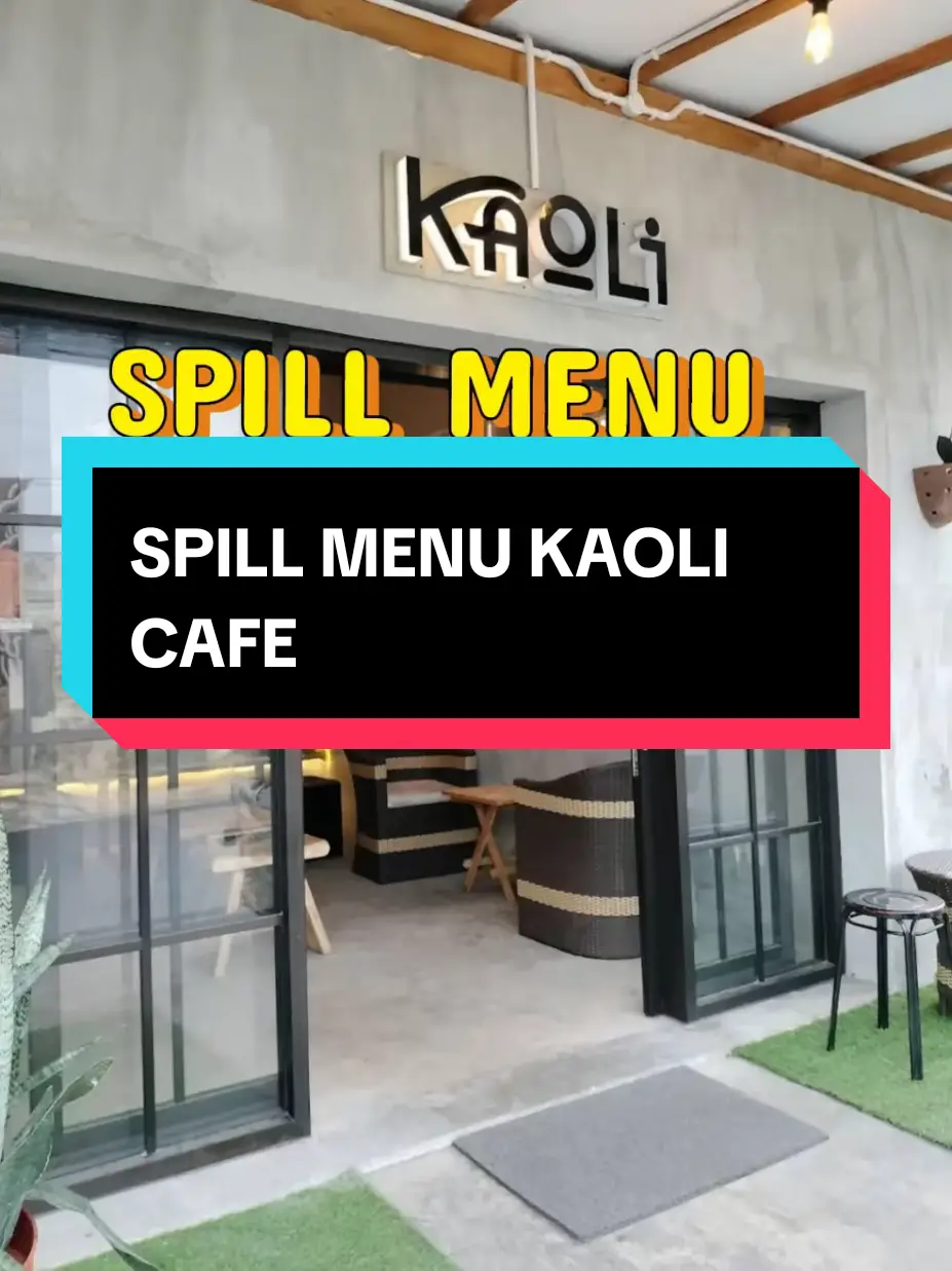 Spill menu KAOLI CAFE Blitar! 🤩  kopi susu kekinian sampe makanan berat yang bikin perut kenyang dan dompet tetep aman!  Wajib banget dicoba! Kaoli Cafe  📍 Jl. Nias no 49 Kota Blitar @kaoli.coffeeandeatery  #SpillMenu #CafeBlitar #KulinerBlitar #WajibCoba #Foodie #Blitar #rekomendasikuliner #blitar24jam #viralblitar 