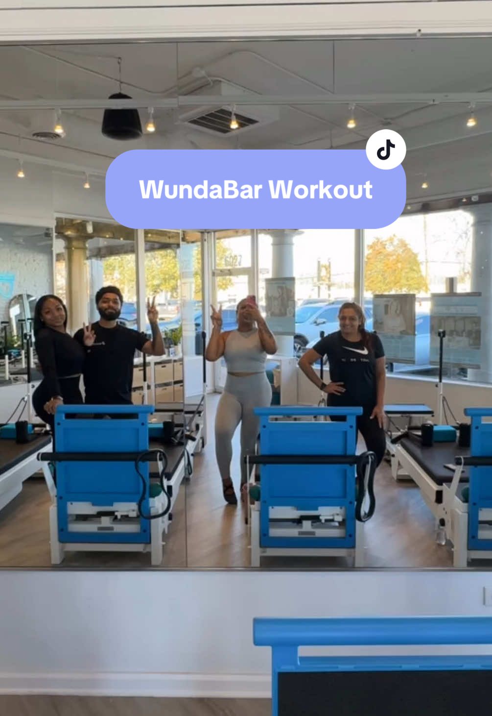 Class: 7/10 Level: Easy Music: none  Instructor: 9/10 Studio: 7/10 Time spent with family:priceless #wundabar #wundabarpilates #lagree #pilates #pilatesbeginner #workout #workoutroutine #Fitness 