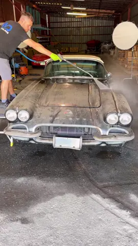 #cleaning #carcleaning #cardetailing #carwashing #cardetail #viral #carclean #cleaningasmr #asmrvideo #washcar #carwash #fyp #asmr #detailing #washing #foryoupage #car 