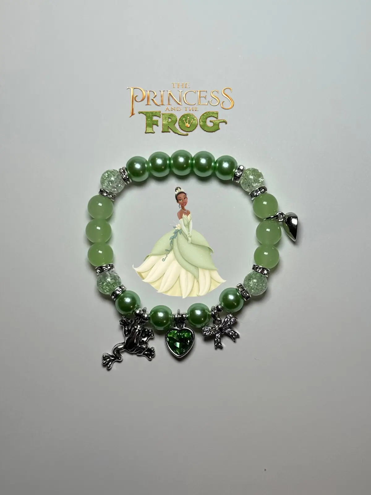 #matchingbracelets #tianaandcharlotte #princessandthefrog #princesstiana #charlottelabouff #disney 