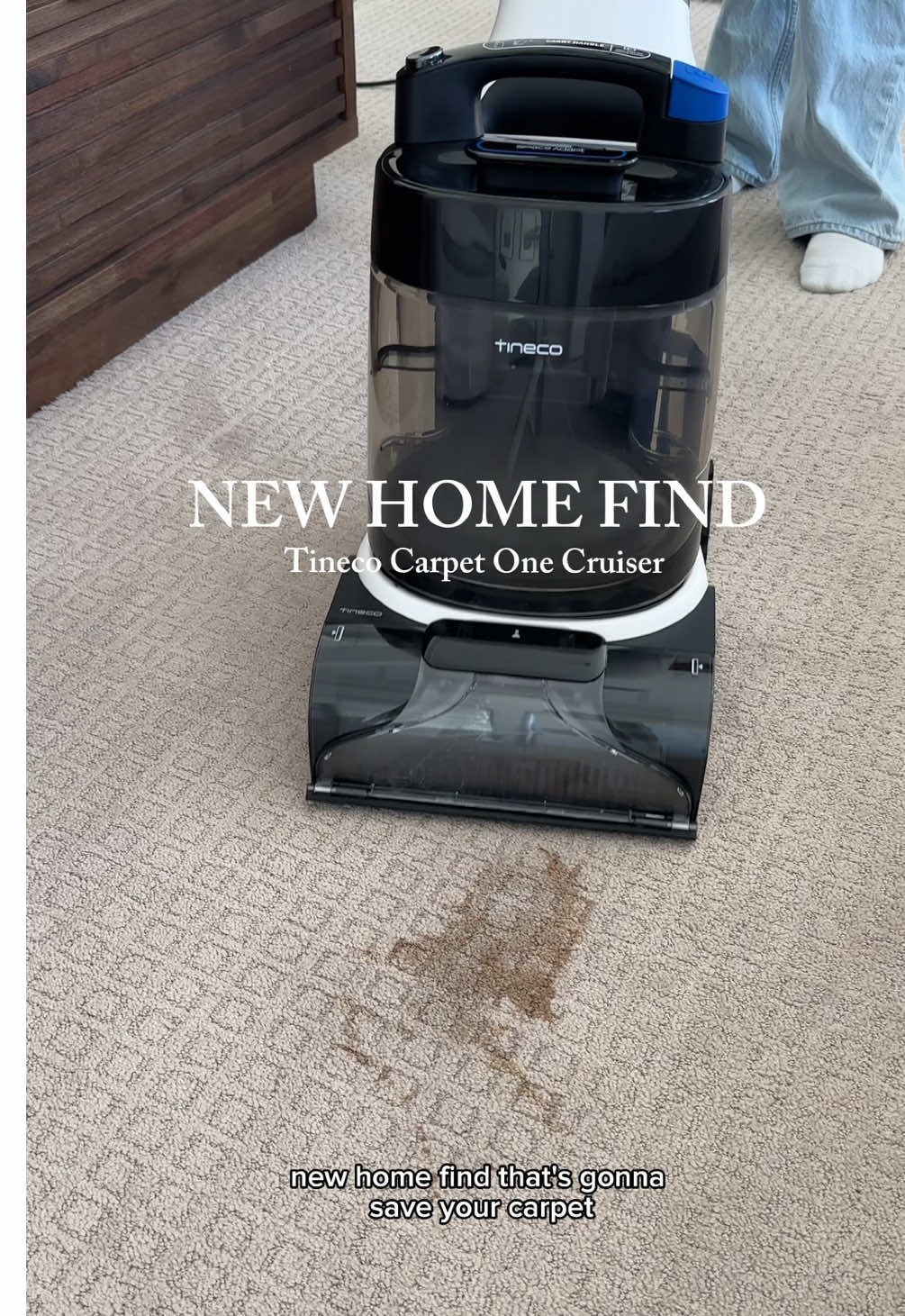 Honestly… where has this been my whole life? 🤯 This Tineco Carpet One Cruiser has saved my carpet 🤗 the link is in my bio 🔗 @Tineco shop #tinecopartner #carpet #carpetcleaner #CleanTok #tineco 