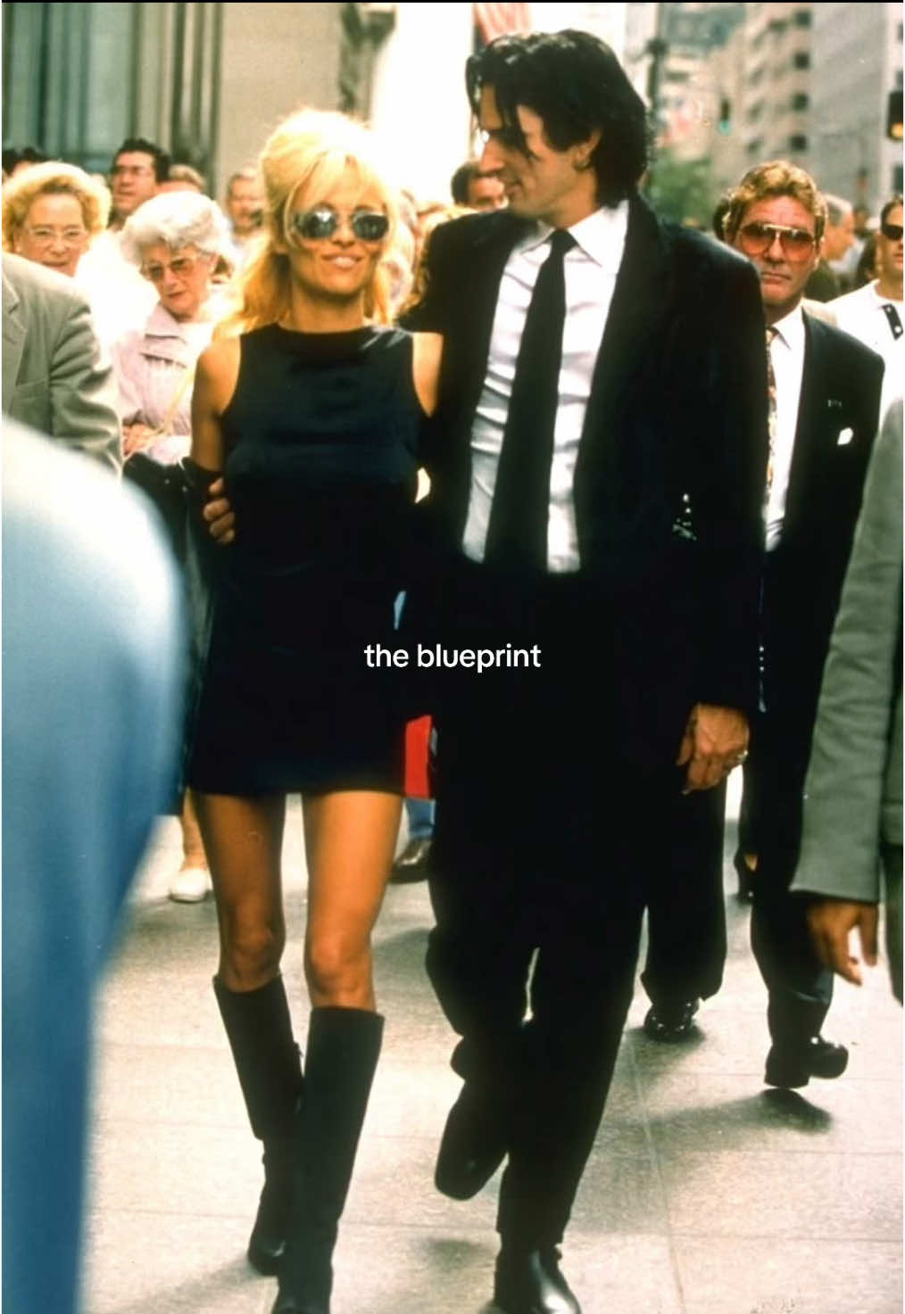 i love pammy🖤 #pamelaanderson #pamelaandersonhair #fashiontiktok #fashionicon #inspo #pamelaandersonedit 