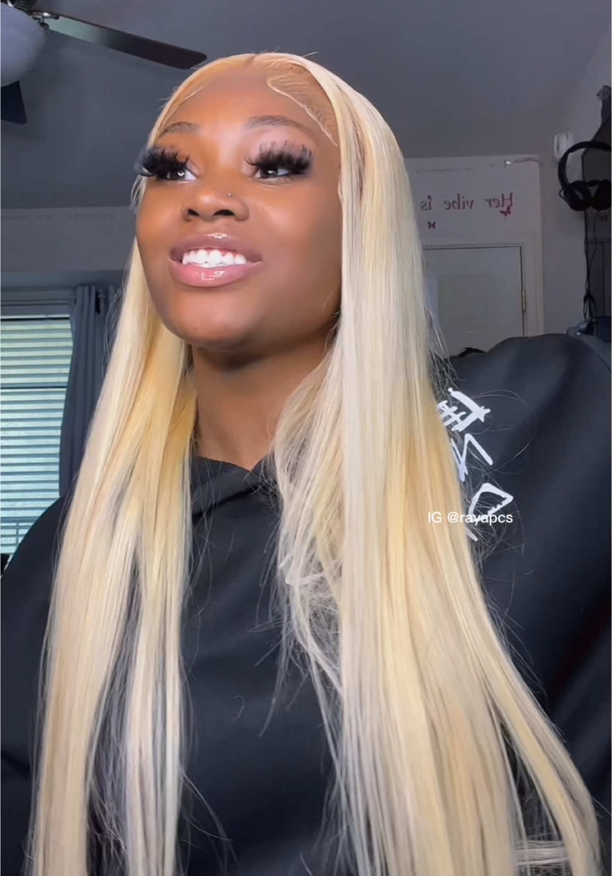 (Real song couldn’t be posted) This is definitely the best blonde hair I have ever gotten! ITS SOOO TEA☕️🤏🏾 @Hot Star Hair || SHOP NOW🛍️ #613wig#hotstar#fyp 