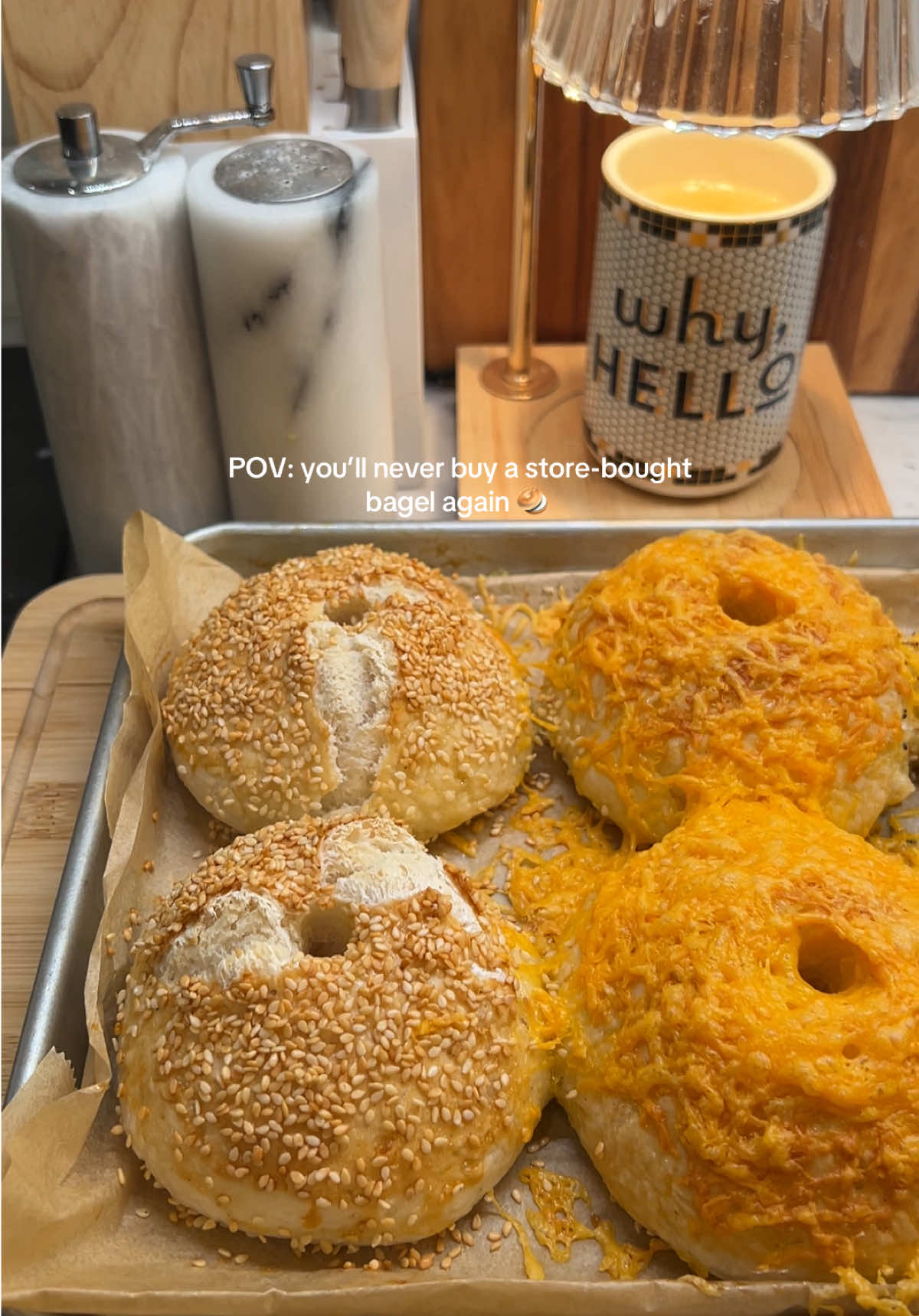 and they’re gluten free!!!!! the recipe is on my substack 🥯 💌 #bagels #EasyRecipe #glutenfreebagels #everythingbagel #sesameseeds #cheesebagel #bagelrecipe #breakfast #glutenfree 