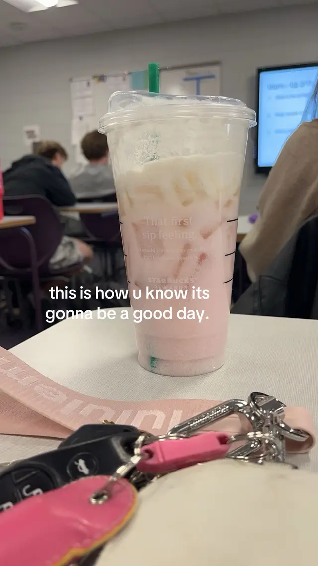 barista absolutely ate #starbucks #pinkdrink #school 