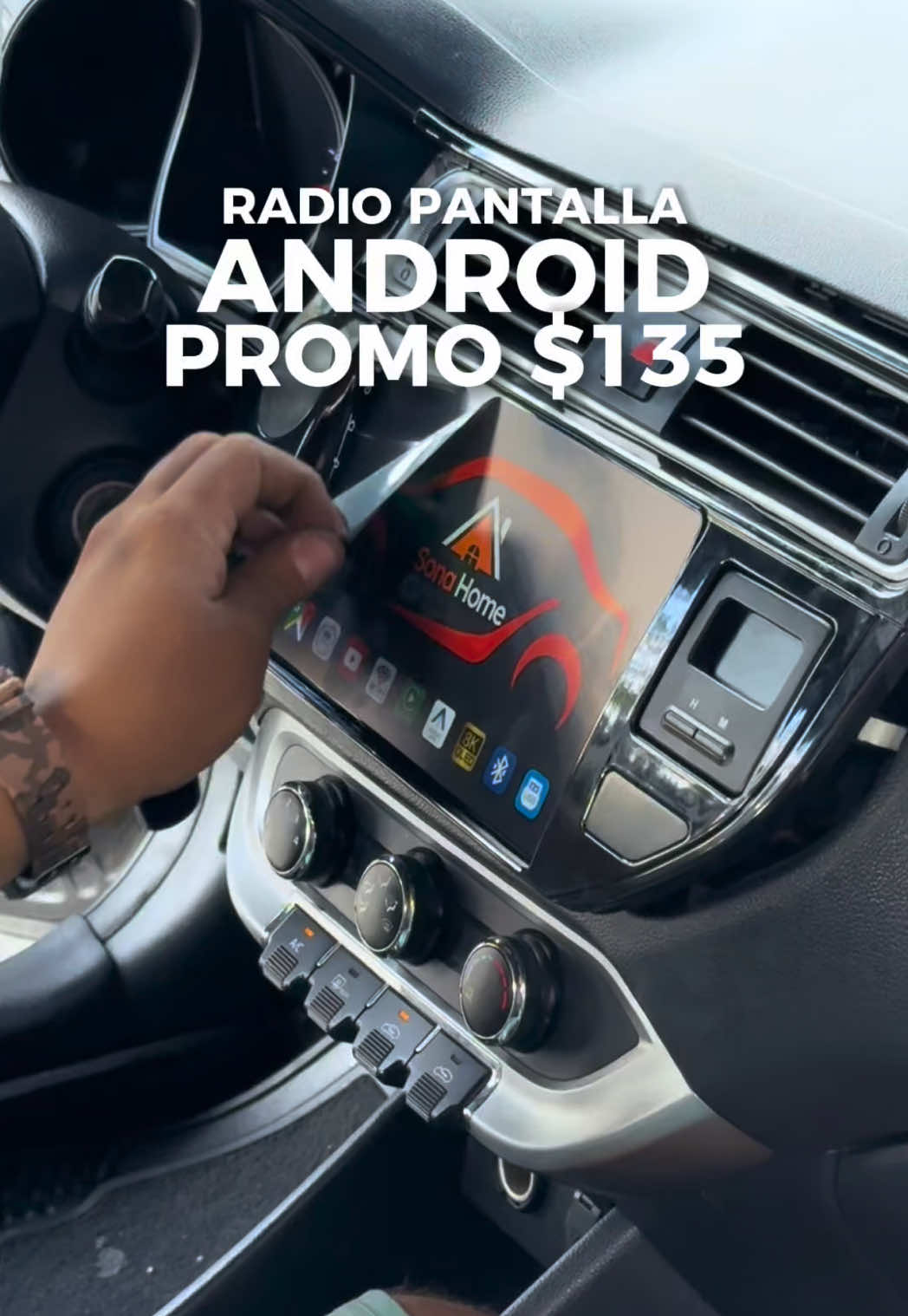 Amigos encontré esta opción en el centro de Guayaquil. Radio pantalla Android con #carplay a $135 y te regalan un parlante pilasssss. Info @Tecnocar_Ecu 🔥🔥 #autos #Ecuador #android #radio 