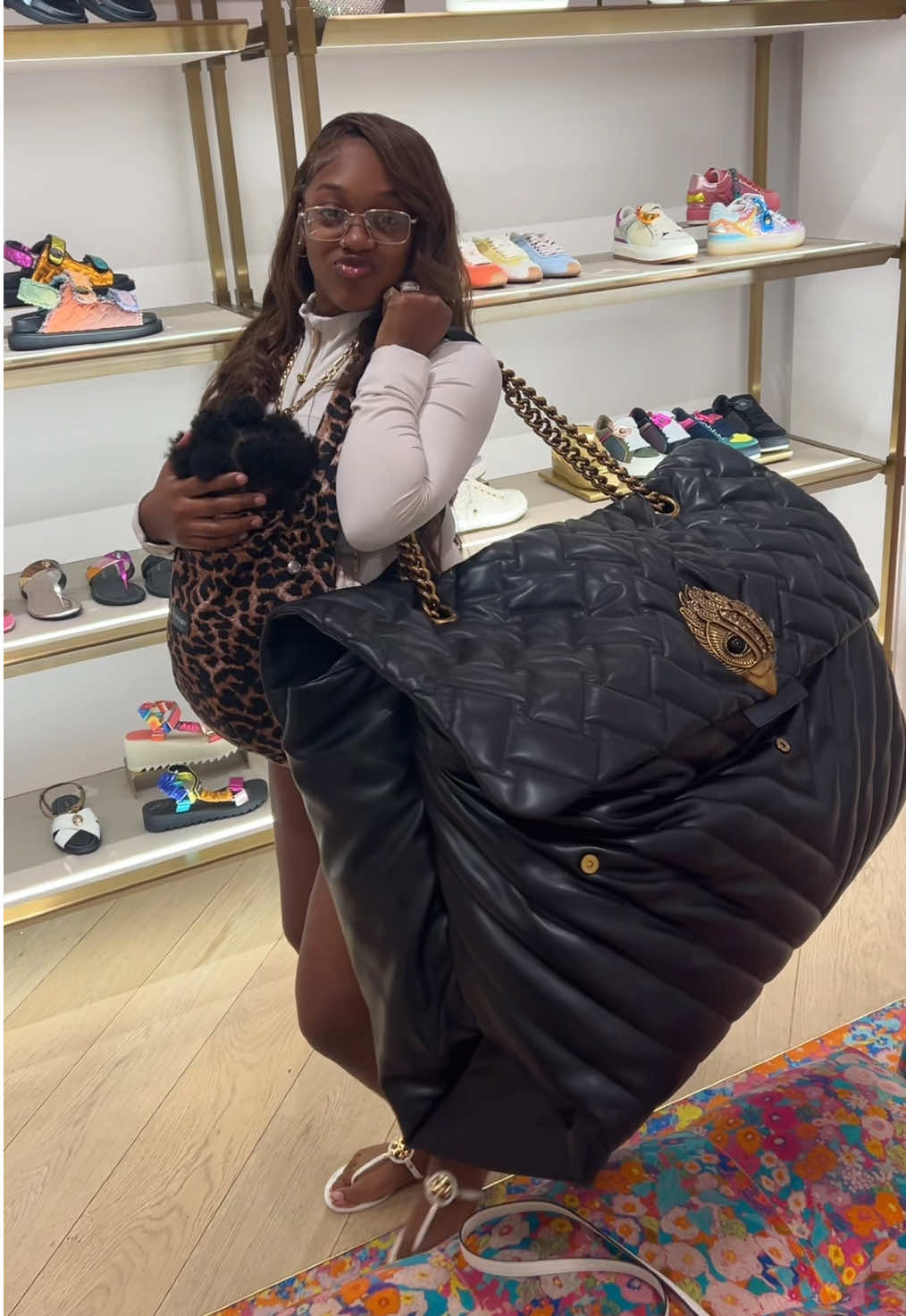 SHE ALL THE WAYYY WHETTT?🤪🤪❤️  But if you want this clear skin like me click that orange shopping cart below 🥰❤️ #MrsFlawda #Flawda #viral #fyp #fypp #fypシ #lululemon #lulu #wiginstall #momlife #MomsofTikTok #momlife #mom #momof2 #moms #Kurt #KurtGeiger 
