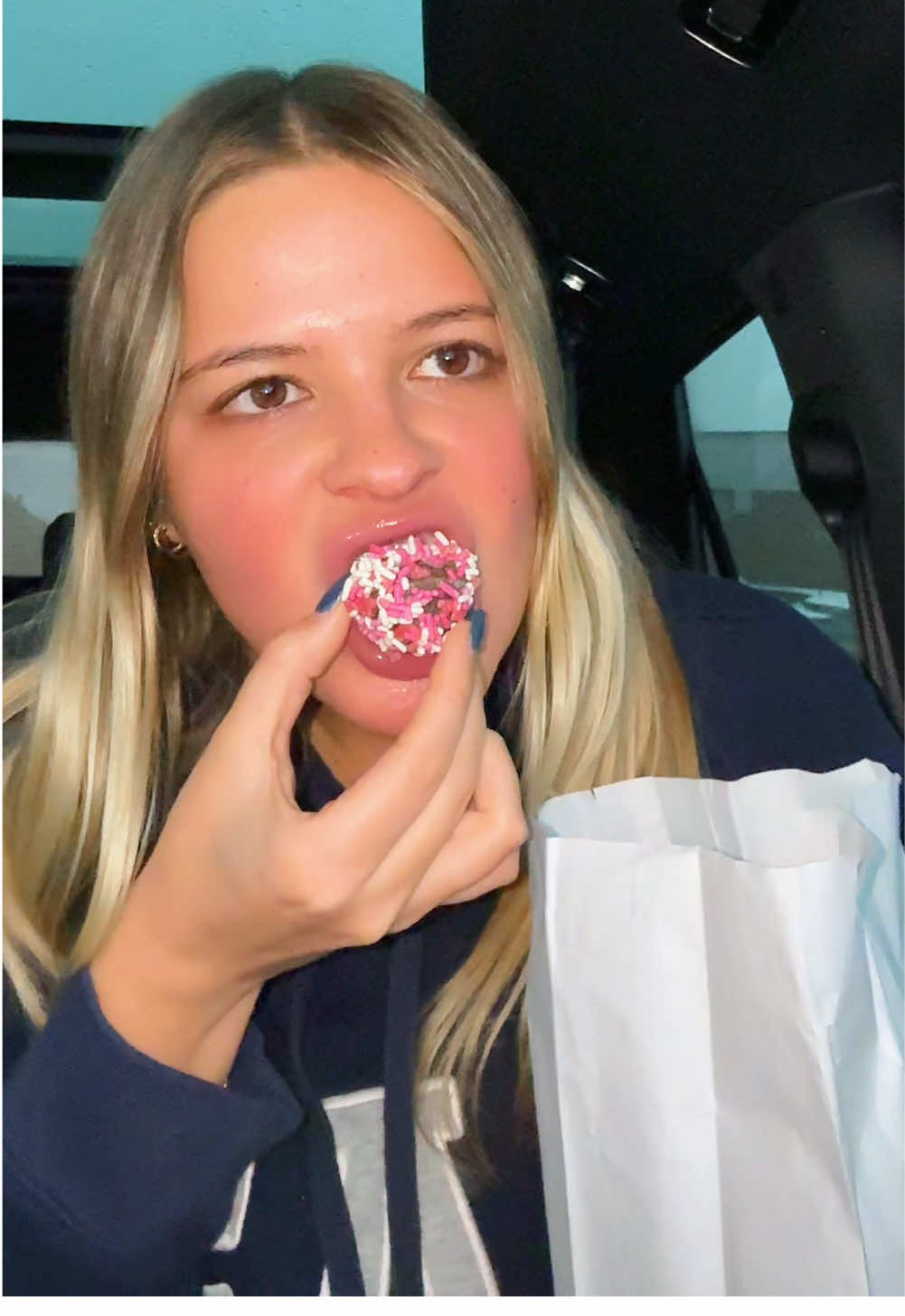 wait is the listeria thing real or a rumor???😭 #dunkin #food #girls #ValentinesDay #munchkin #dunkindonuts #sweets #FoodLover #fyp #forthegirls #timeofmonth #FoodTok #donuts #donuttok 