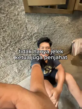 🗿🗿