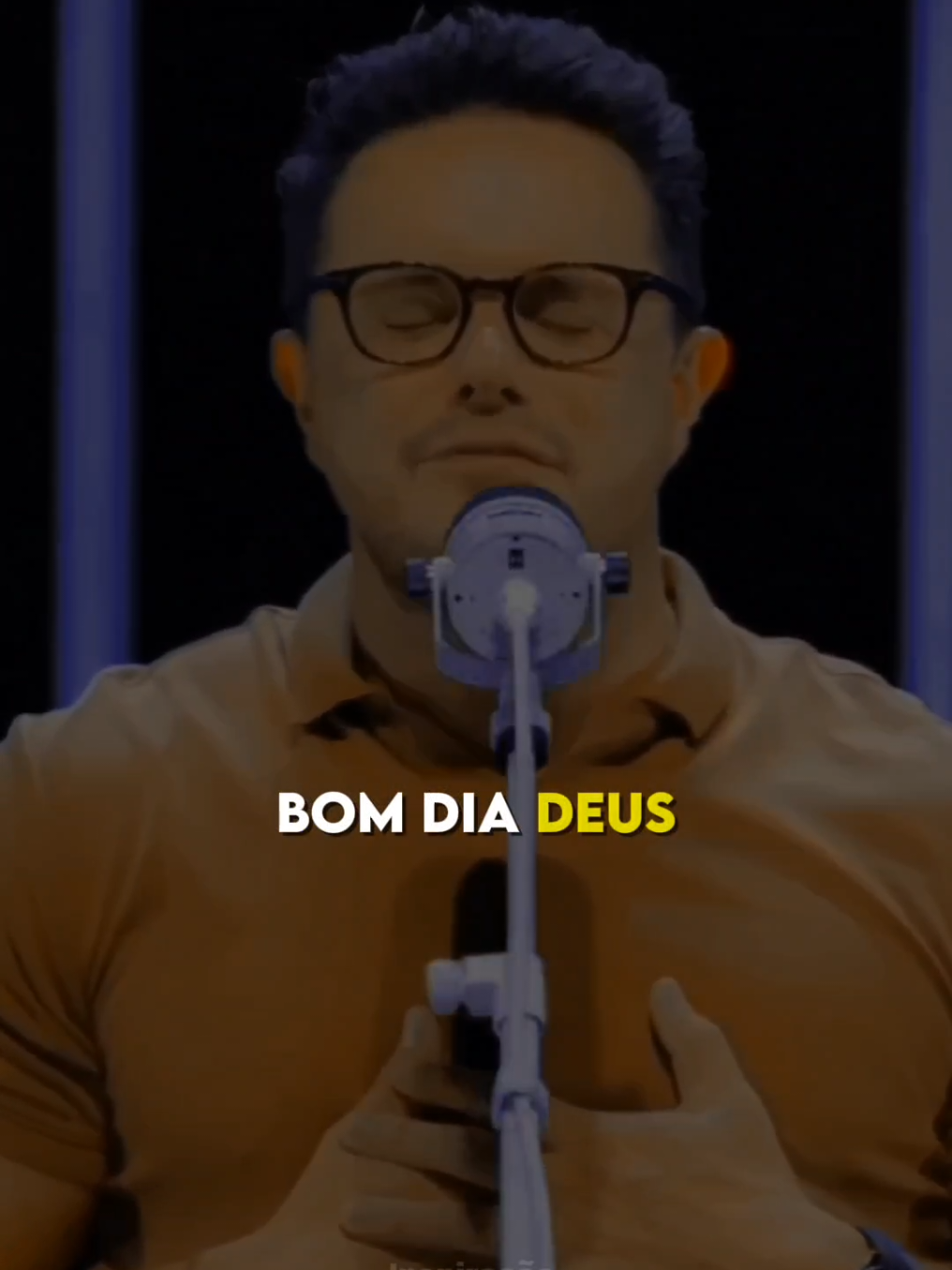 Que tenhamos um dia abençoado ✝️🙏  #bomdiaaaaa #quintafeira #reflexão #motivação #gratidão #status #foryour #deiveleonardo 