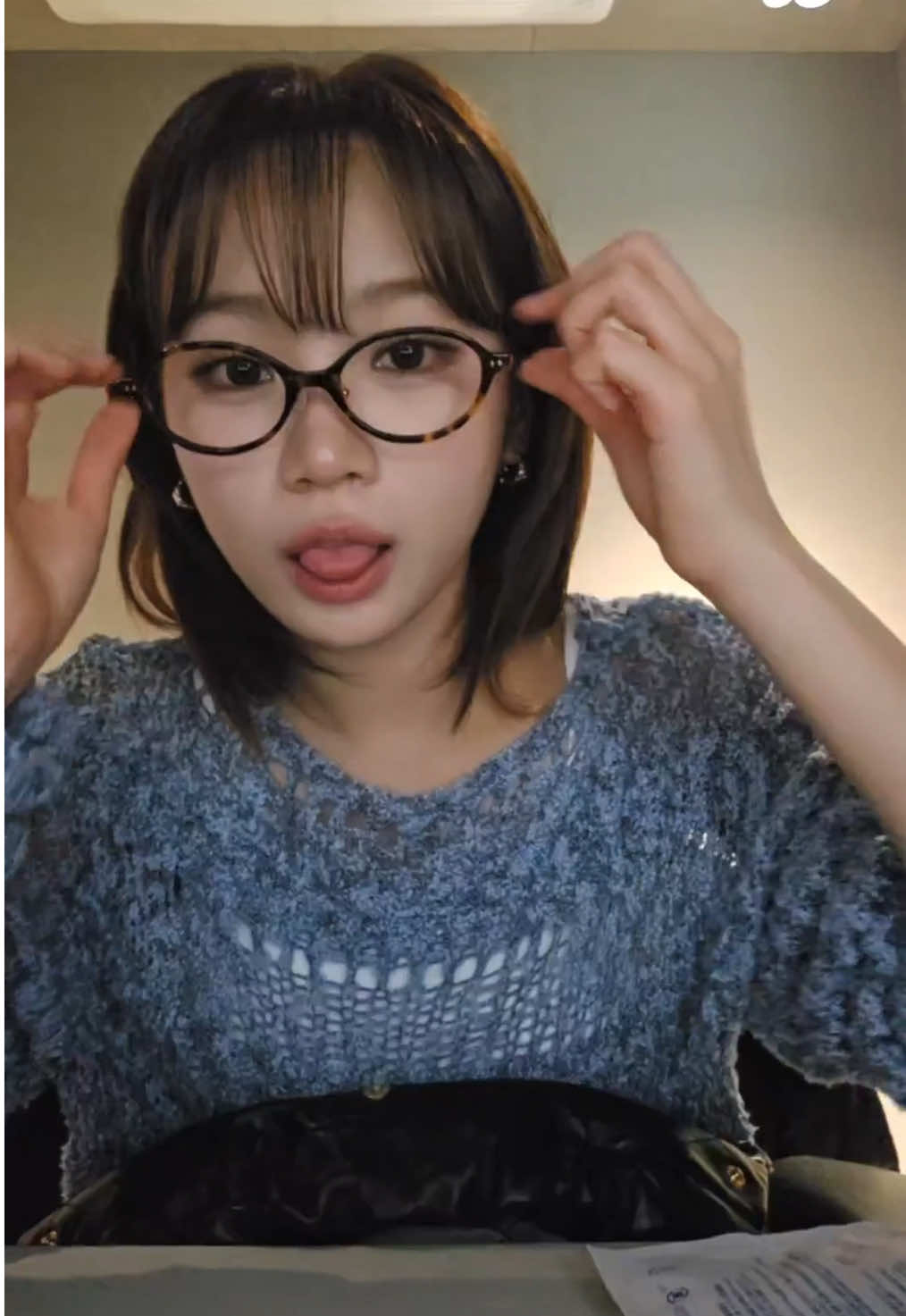 pretty glasses #chaewon #kimchaewon #lesserafim 