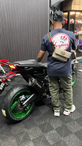 #xadv750 #esrperformance #ESR #fyp #fypシ゚viral🖤tiktok☆♡ #thailand 