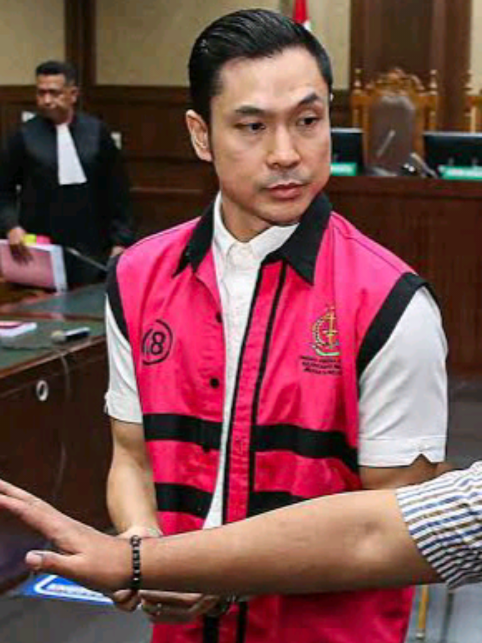 Putusan Terbaru Hukuman kasus Korupsi Timah Harvey Moeis #Harveymoeis #Fyp #beritaterbaru #Beritahangat #Beritaviral #Viral #kasuskorupsi #Hukumanharveymoeis #sidangharveymoeis 