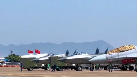 Chinese J20 Dragon  Stealth Fighter jets #aviation #J31 #f35lightning #ModernWarfare #aidefenceforce #ModernWarfare #EpicBattle #trending #viral #short 