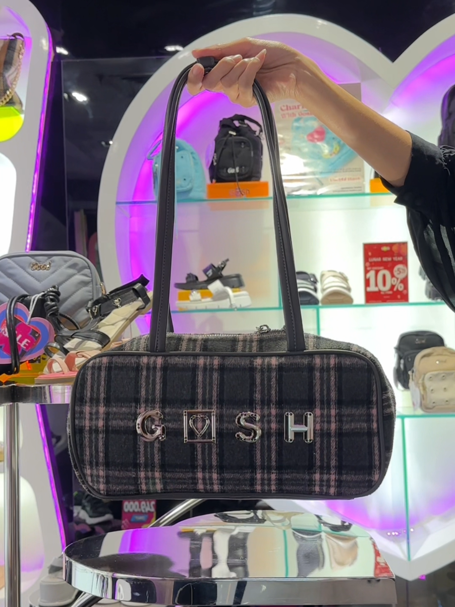 Plaid to meet you 💓 #GOSH #goshbag #fashion #fashiontiktok 