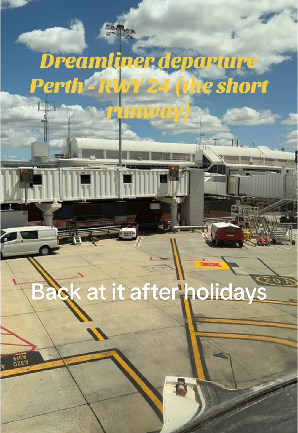#fly #airlinepilot #pilot #flyingfit360 #fyppppppppppppppppppppppp #fypp #fyp #aviation #airline #andrew #787dreamliner #traveltiktok 