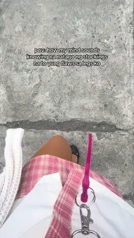natural lang siya tignan and napag kakamalan na wala akong suot na stockings!🥹 #stockings #pantyhousestockings #stockingsforcollege 