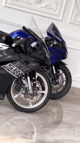 kata kata hari ini…,di pandang rendah karena ccnya,tetapi di pandang wah karena kegantengan nya🗿🤏#r15v4 #r15 #motorr15v4 #fyp #cinemati #itemganteng #cinematic 