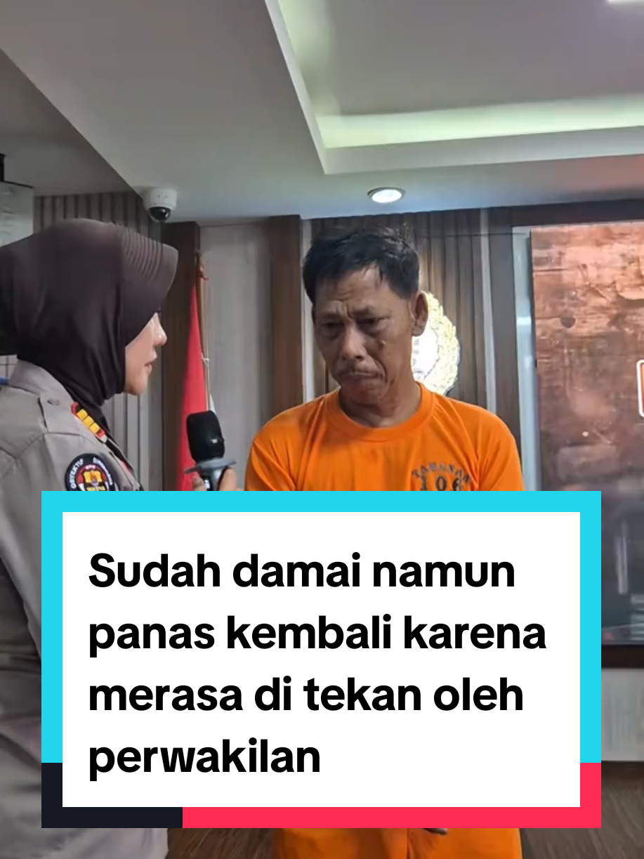 Pengakuan pria ini bahwa sudah damai saat didepan SPBU namun didatangi perwakilan damri hingga kembali memanas karena merasa dirinya dibentak dan anaknya menangis #polresta #lampung #polisi #bandarlampung #fyp 