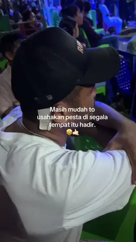 smpe org pukull Bru stop🤣#info #pesta #gacorkang #pestatimur #storytime #foruyou #masukberandatiktok #fyppppppppppppppppppppppp #fypage #fypシ゚viral 